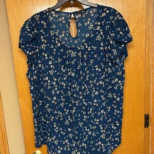 5 for $25  Navy Floral Blouse